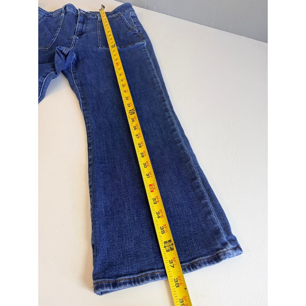 Loft Curvy High Rise Kick Crop Jeans Size 32/14 Medium Wash Blue Flare Stretch - Picture 7 of 12